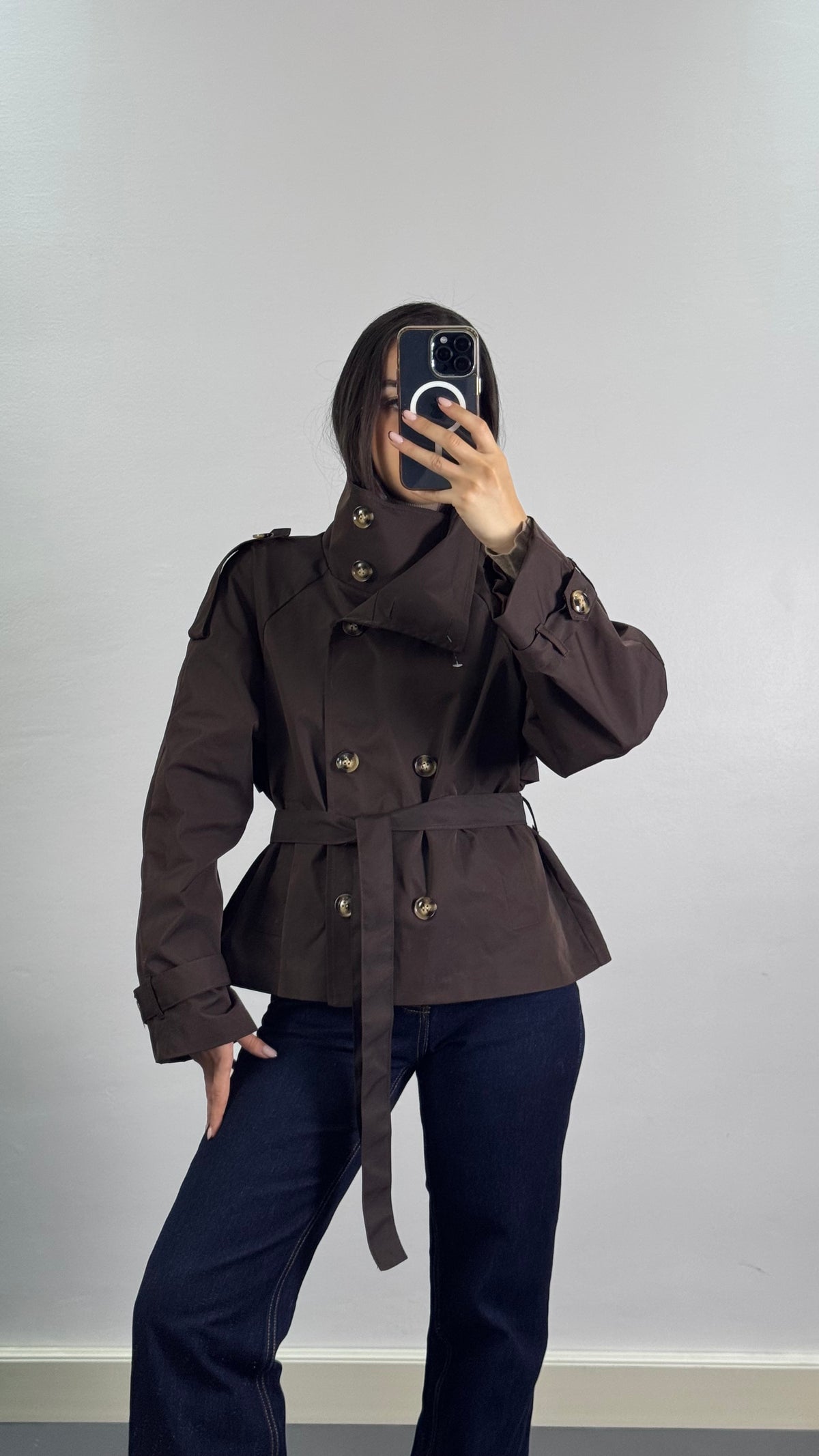 Trench court |Marron