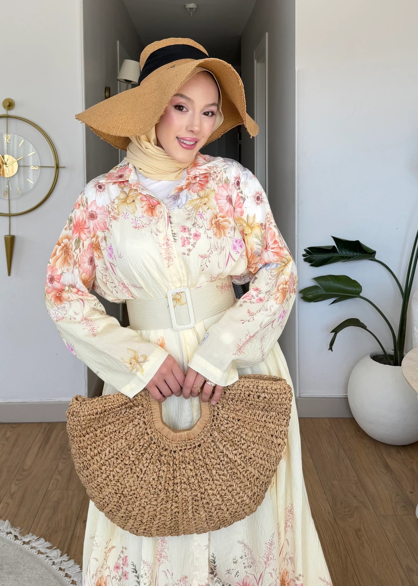 Robe Jaune avec Ceinture