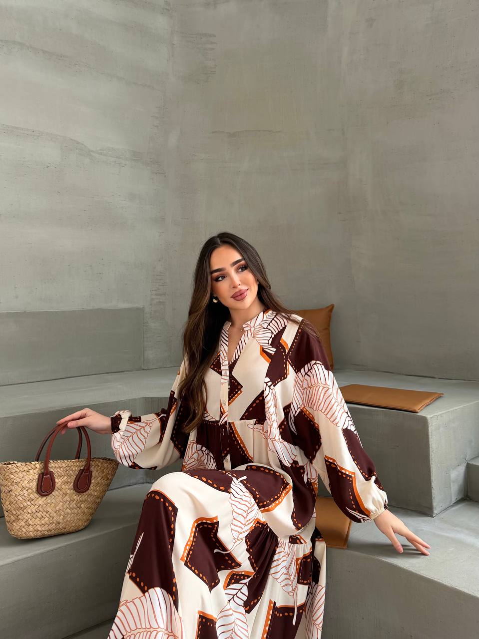 Robe motifs marrons et oranges